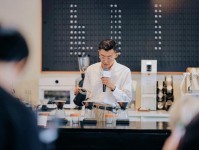 吉谷电器：掌握温度，掌握风味——莫干山的秋日品鉴记